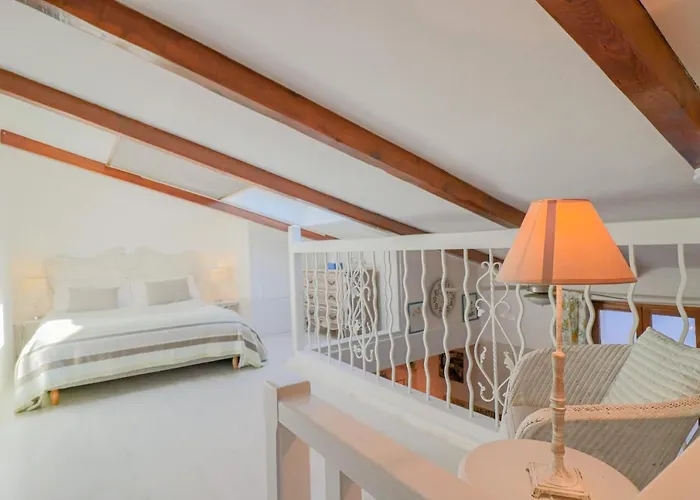 Duplex Au Coeur Du Vieil Antibes