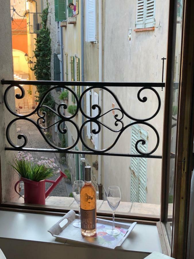 Duplex Au Coeur Du Vieil * Antibes